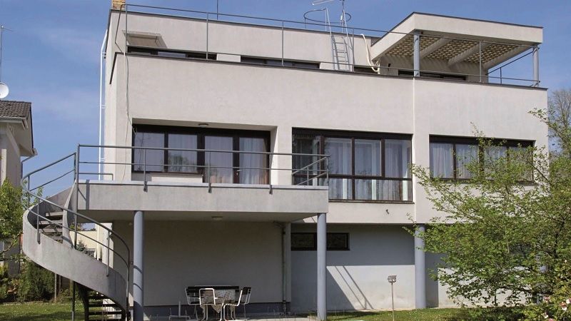Dům advokáta Františka Švece je inspirován stavbami od slavného Le Corbusiera
